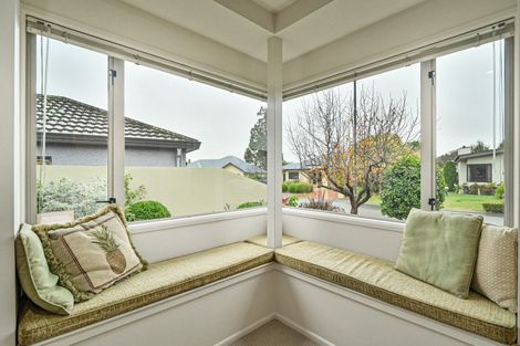 Photo of property in 8 Saint Hill Rise, Havelock North, 4130
