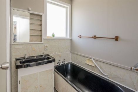 Photo of property in 21 Meadowvale Drive, Levin, 5510