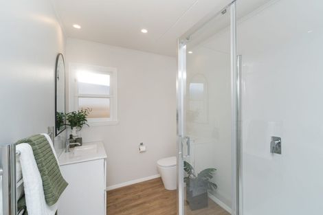 Photo of property in 18 Ashford Avenue, Hokowhitu, Palmerston North, 4410