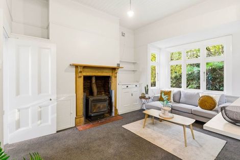 Photo of property in 15 Clifford Street, Dalmore, Dunedin, 9010