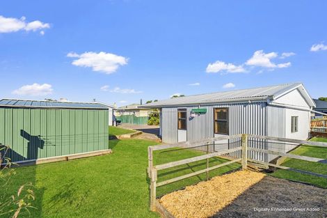Photo of property in 63 Bamber Street, Castlecliff, Whanganui, 4501