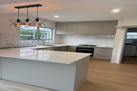 Photo of property in 34 Titoki Street, Te Atatu Peninsula, Auckland, 0610