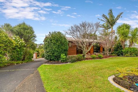 Photo of property in 50 John Dee Crescent, Red Beach, 0932