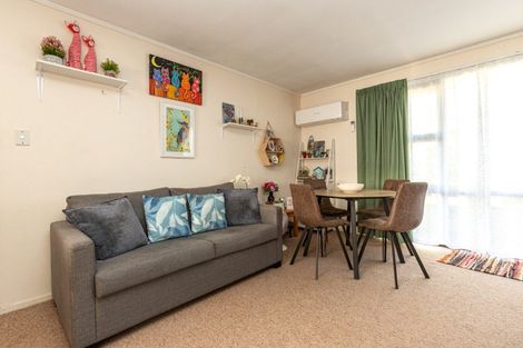 Photo of property in 11unit Albert Street, Paeroa, 3600