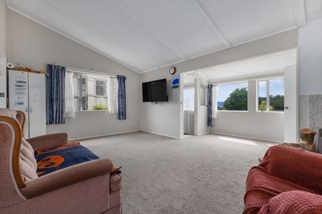 Photo of property in 24 Conclusion Street, Ascot Park, Porirua, 5024