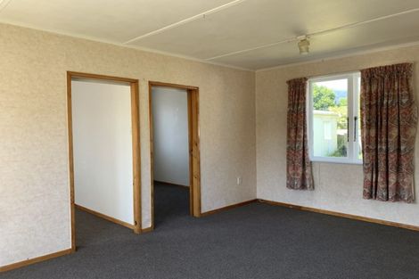 Photo of property in 2 Te Mitiotu Grove, Turangi, 3334