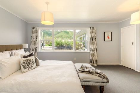 Photo of property in 40 Parata Street, Waikanae, 5036