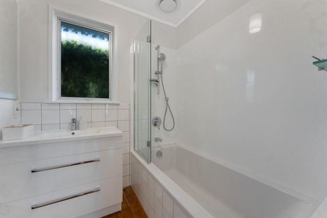 Photo of property in 199 Forrest Hill Road, Forrest Hill, Auckland, 0620