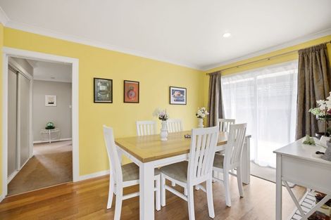 Photo of property in 18 Heathglen Avenue, Parklands, Christchurch, 8083