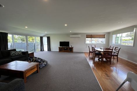 Photo of property in 12 Aspiring Crescent, Chartwell, Hamilton, 3210