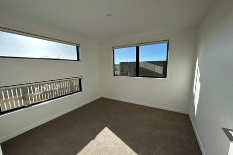 Photo of property in 6 Tauhinu Place, Papamoa, 3118