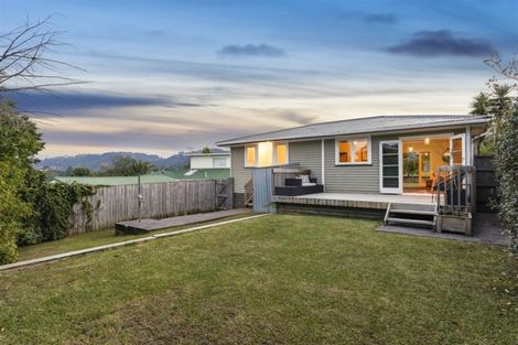 Photo of property in 10a Matama Road, Glen Eden, Auckland, 0602