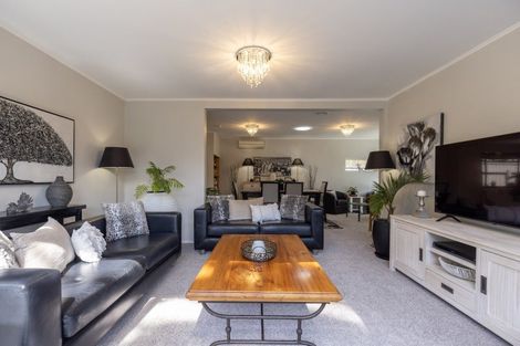 Photo of property in 1a Arawa Street, Raumati Beach, Paraparaumu, 5032