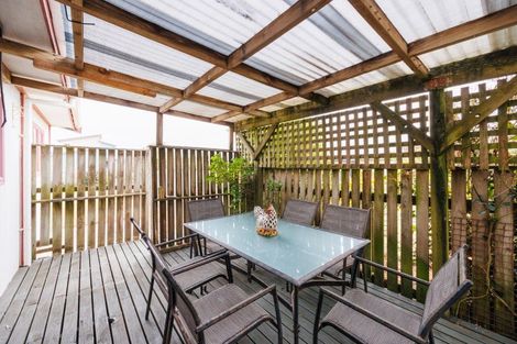Photo of property in 14 Te Kiri Street, Himatangi Beach, Foxton, 4891
