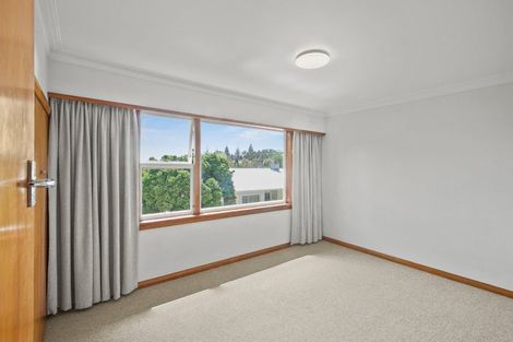 Photo of property in 88 Carrington Street, Lower Vogeltown, New Plymouth, 4310