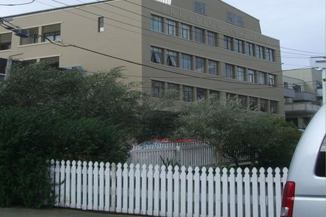 Photo of property in Pirie Street Townhouses, 28/35u Pirie Street, Mount Victoria, Wellington, 6011