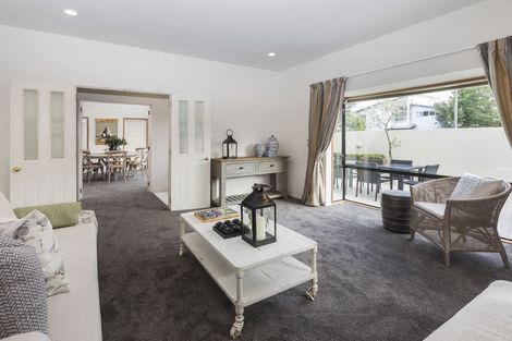 Photo of property in 1/21 Kilmarnock Street, Riccarton, Christchurch, 8011