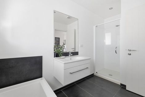 Photo of property in 42 Butterworth Crescent, Papamoa Beach, Papamoa, 3118