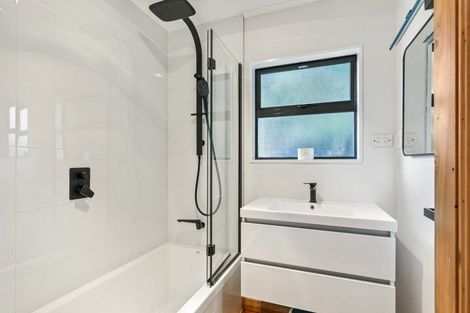 Photo of property in 107 Cockayne Road, Khandallah, Wellington, 6035
