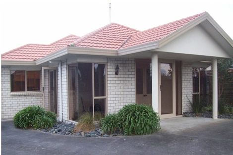 Photo of property in 113 Hall Street, Cambridge, 3434