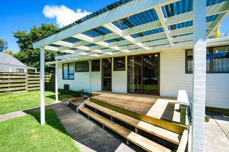 Photo of property in 18 Fairdale Avenue, Red Hill, Papakura, 2110
