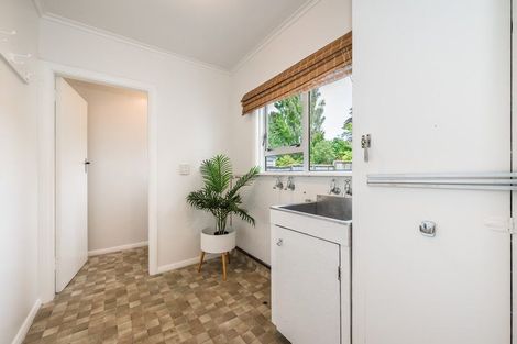 Photo of property in 16 Dale Road, Raumati South, Paraparaumu, 5032