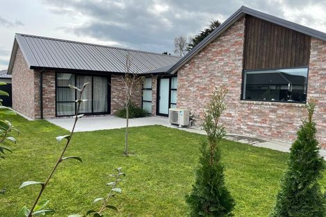 Photo of property in 6 Taylor Street, Cambridge, 3434