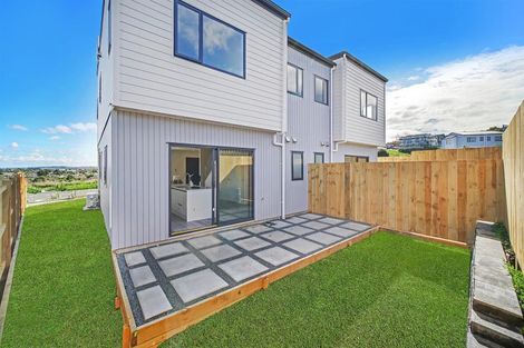Photo of property in 56b Crestview Rise, Papakura, 2110