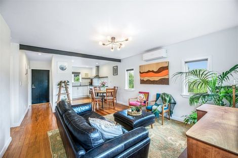 Photo of property in 5 Surat Place, Glen Eden, Auckland, 0602