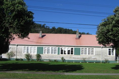 Photo of property in 20 Petherick Street, Taita, Lower Hutt, 5011