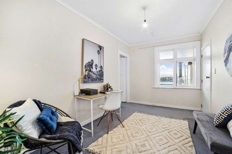 Photo of property in 69 Overtoun Terrace, Hataitai, Wellington, 6021
