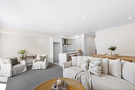Photo of property in 44 Owen Chapman Drive, Red Beach, 0932