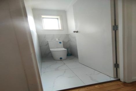 Photo of property in 165 Don Buck Road, Massey, Auckland, 0614