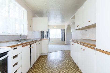 Photo of property in 61 Reynella Drive, Massey, Auckland, 0614