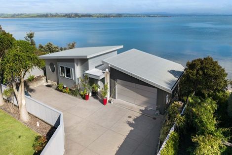 Photo of property in 109a Torkar Road, Clarks Beach, 2122