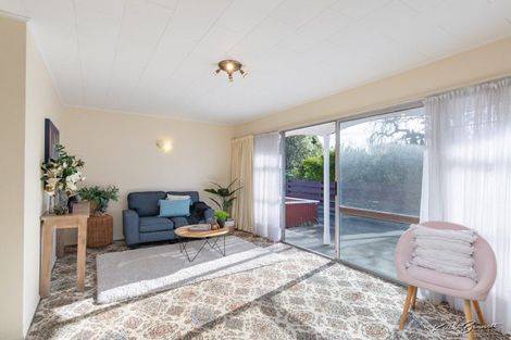 Photo of property in 4/14 Fuller Grove, Woburn, Lower Hutt, 5010