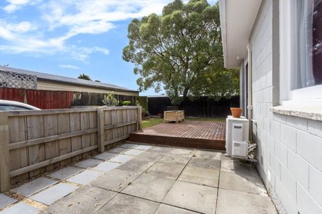 Photo of property in 2/15a Marriotts Road, North New Brighton, Christchurch, 8083