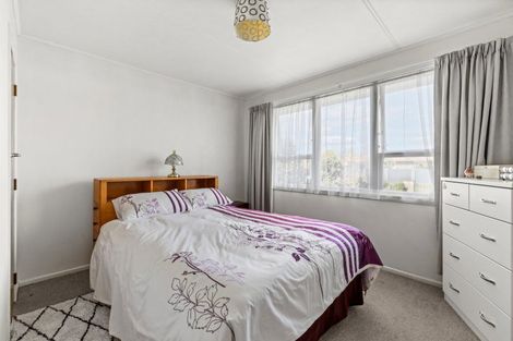 Photo of property in 5 Whitby Crescent, Flaxmere, Hastings, 4120