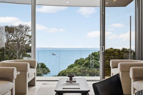 Photo of property in 19 Bournemouth Terrace, Murrays Bay, Auckland, 0630