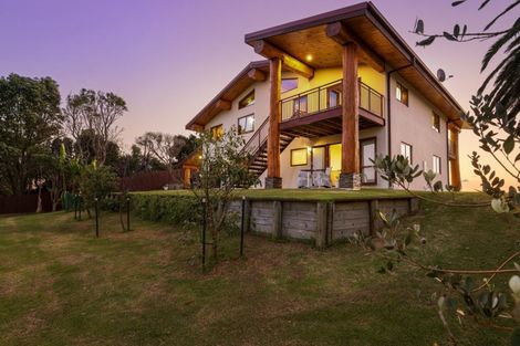 Photo of property in 109 Town Point Road, Maketu, 3189