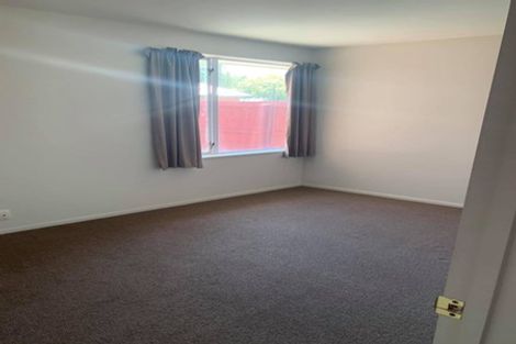 Photo of property in 1/32 Anglesea Avenue, Parklands, Christchurch, 8083
