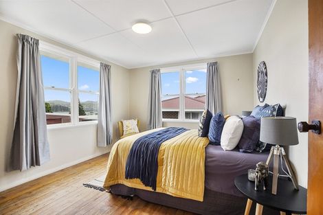 Photo of property in 43 Piko Street, Titahi Bay, Porirua, 5022