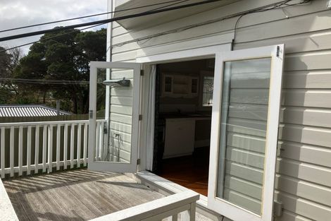 Photo of property in 13 Balmoral Terrace, Newtown, Wellington, 6021