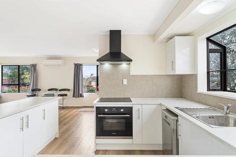 Photo of property in 61 Charntay Avenue, Clover Park, Auckland, 2019