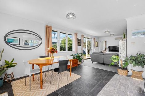 Photo of property in 12b Broadway Street, Martinborough, 5711