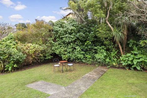 Photo of property in 32 Hohiria Road, Hataitai, Wellington, 6021