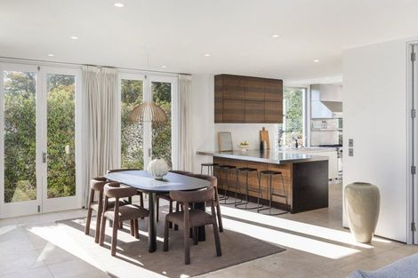Photo of property in 100a Glandovey Road, Fendalton, Christchurch, 8052