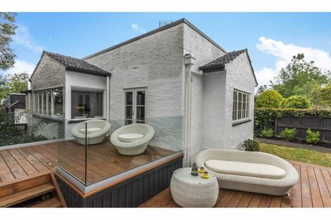 Photo of property in 21 Tirimoana Road, Te Atatu South, Auckland, 0602