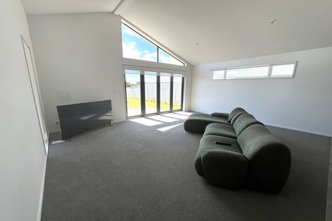 Photo of property in 9 Wheriko Avenue, Glenbrook, Waiuku, 2681