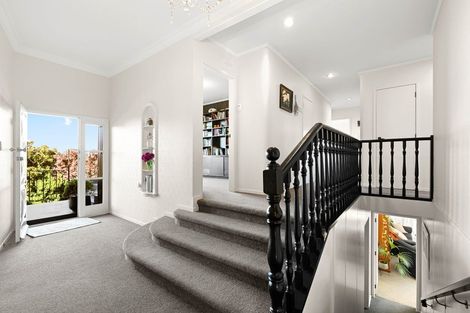 Photo of property in 33a Carey Street, Maeroa, Hamilton, 3200